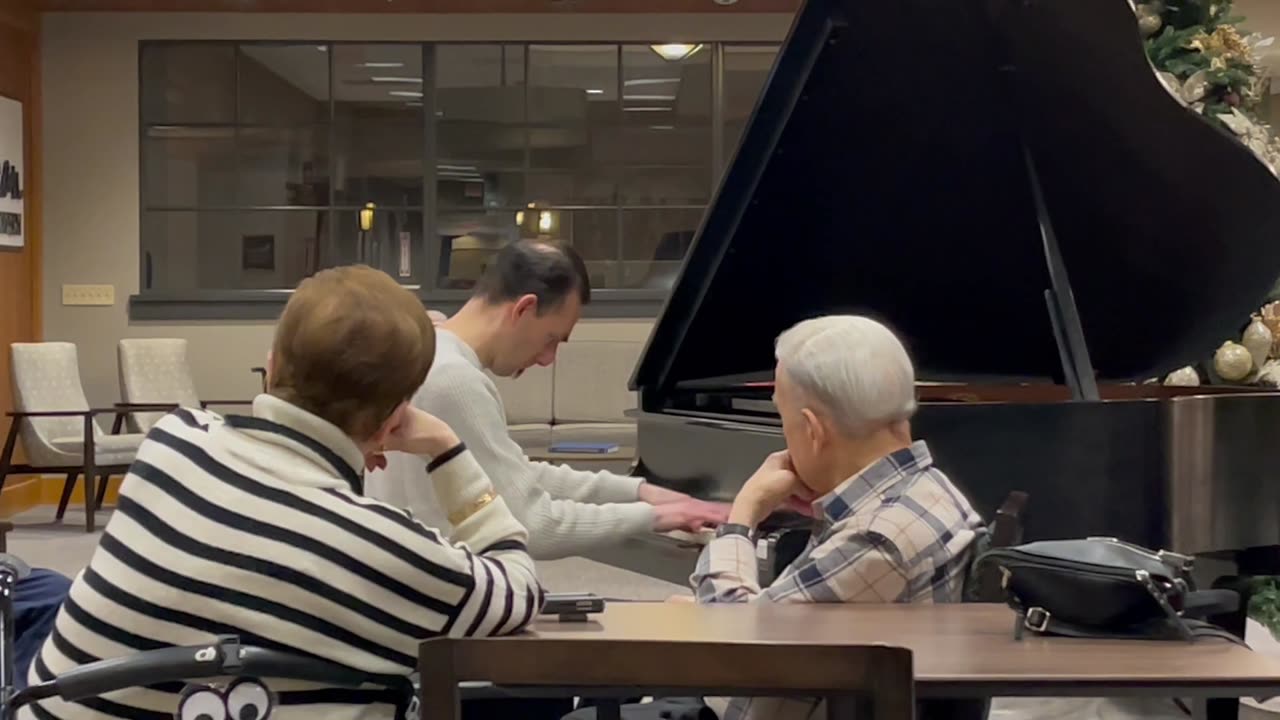 Danilo Cuellar playing Rondo in D major by Mozart