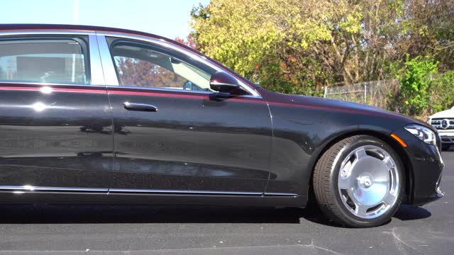 The Most LUXURIOUS Car Ever Built!? Mercedes-Maybach S580 2021