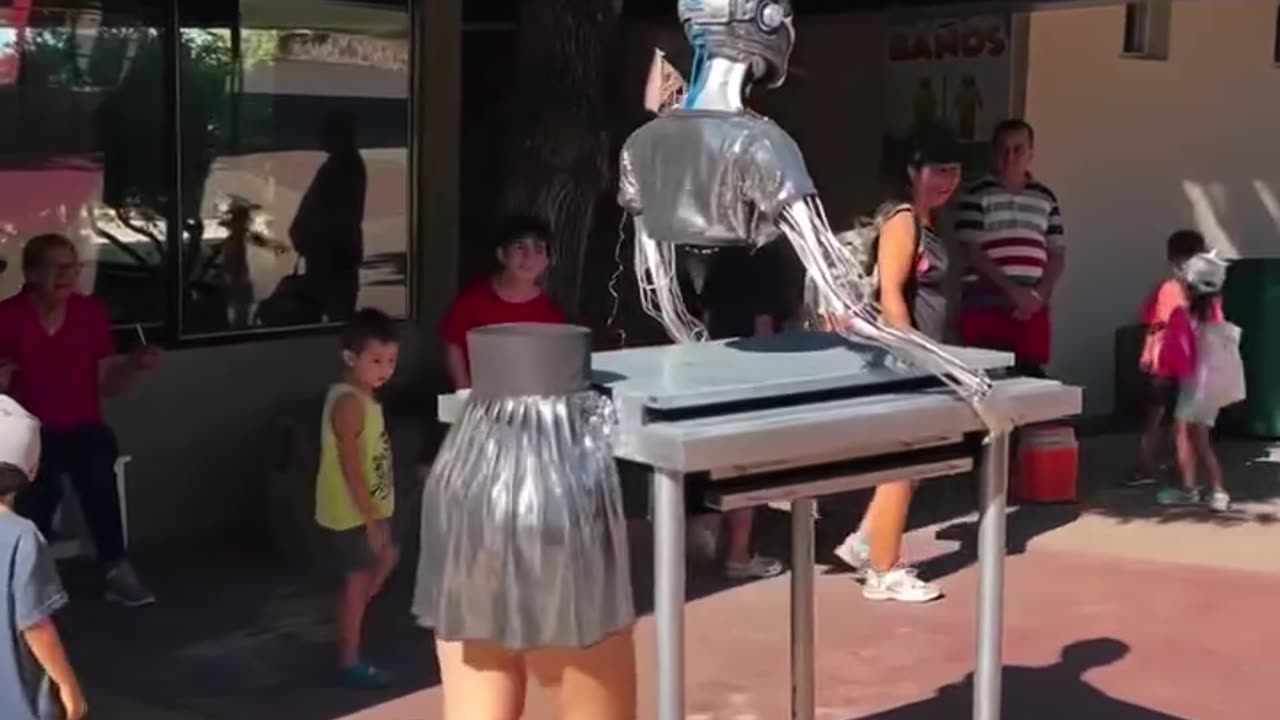 Robot Illusion 🤖