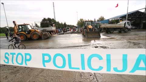 Poplavljena Selska i obustavljen promet zbog puknuća cjevovoda