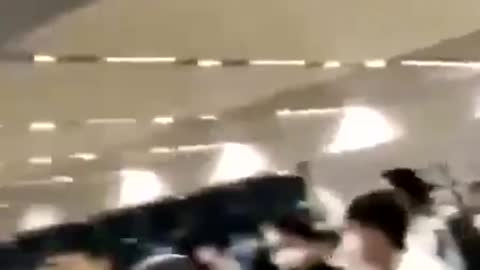 20220419 上海人餓得受不了，很多社區自行解封！