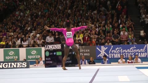 Simone Biles SHOCKED EVERYONE This Has Never Happened In Gymnastics History