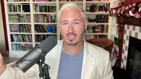 Conservatives LOSE THEIR SH_T Over Female Boxer They Think Is Trans (She Isn’t) _ Kyle Kulinski Show