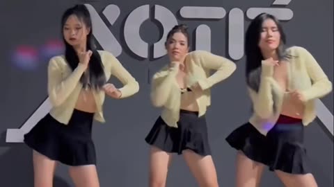 XOTIT CHOREOGRAPHY