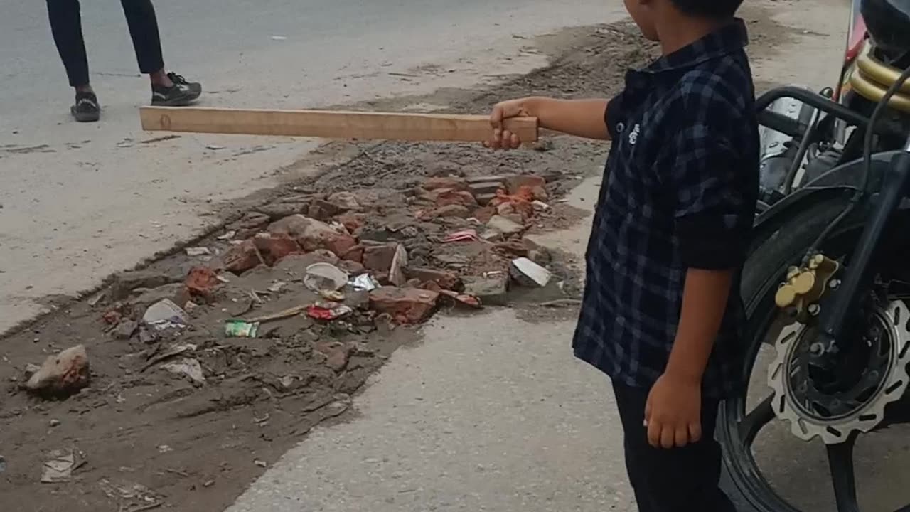 World smallest traffic in Bangladesh