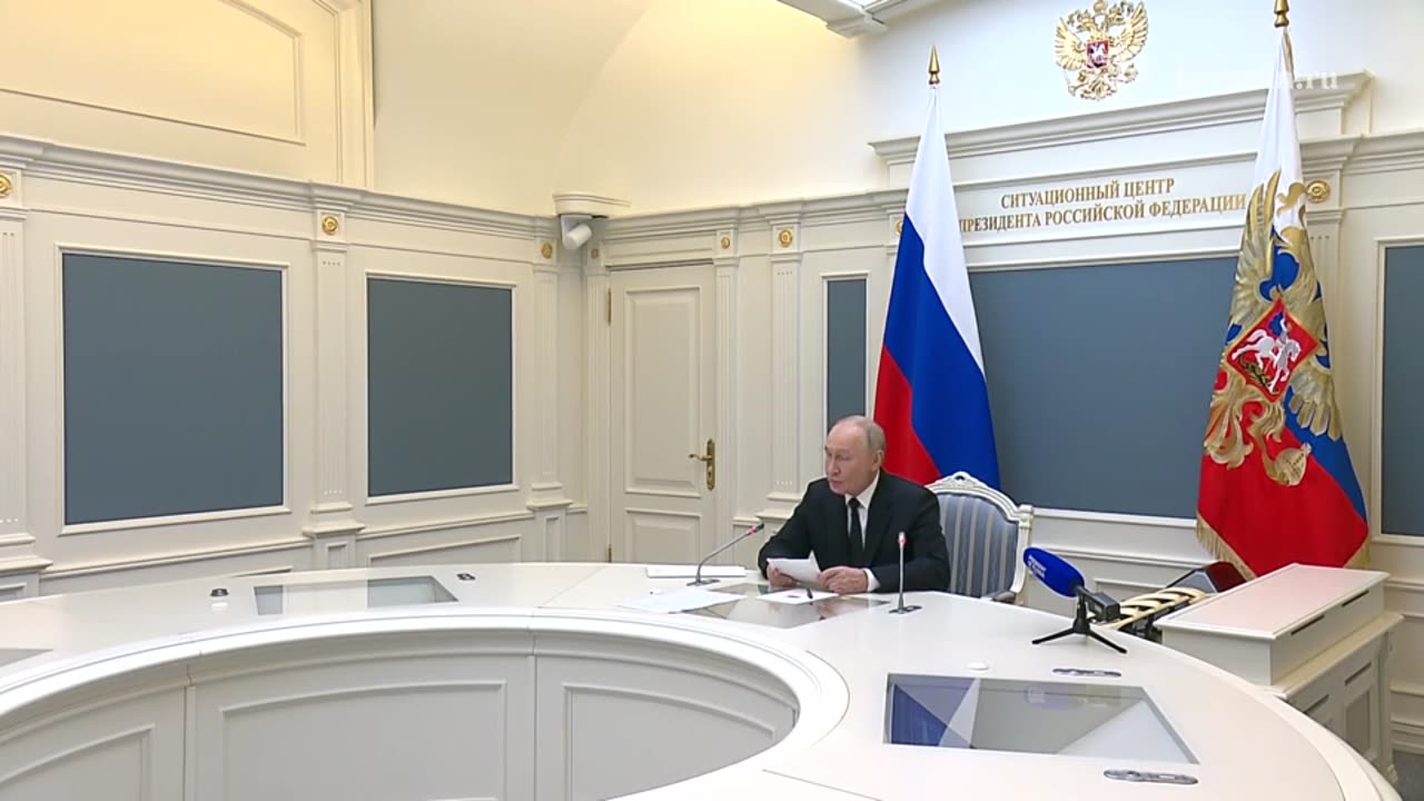 Владимир Путин дал старт тренировке стратегических сил сдерживания