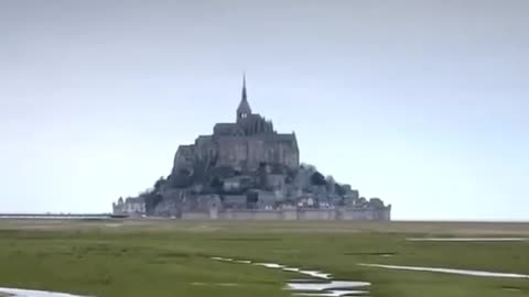 Mont-Saint-Michel, France 😍 Share with the person who would you want to visit with?