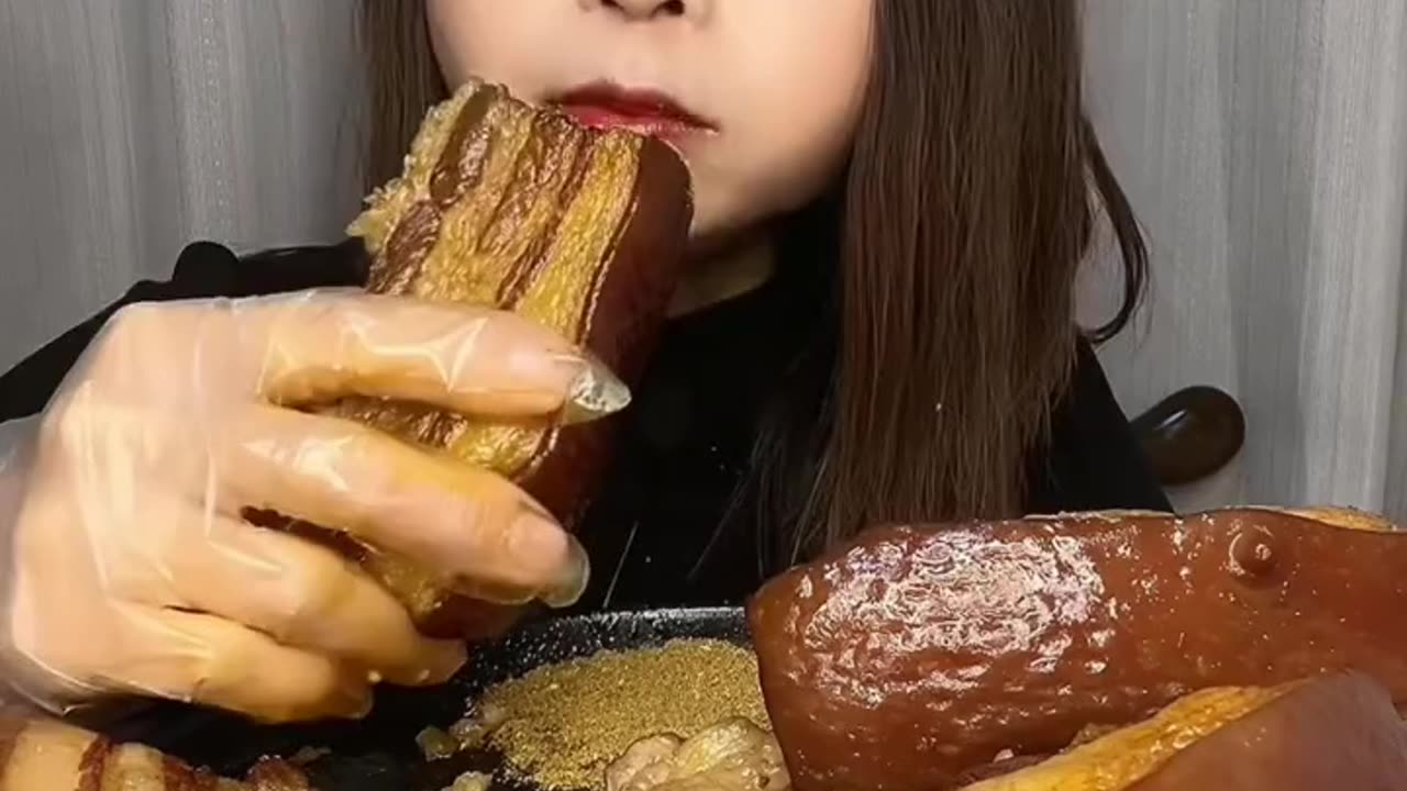 New vlog video #foodie #foodmukbangasmr #food #foodblogger #spicyfoodeating
