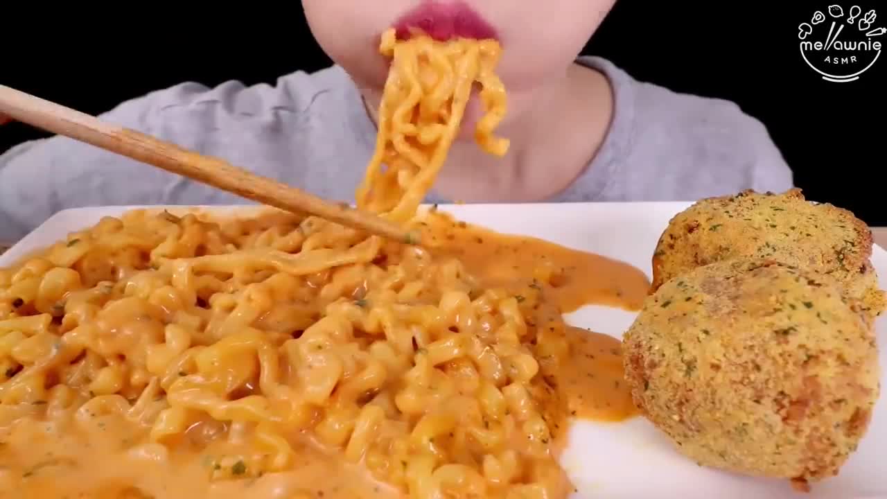 ASMR MUKBANG｜HOMEMADE CHEESE BALL, CHEESY CARBO FIRE NOODLES EATING SOUNDS