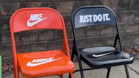 This lad's basketball-themed DIY creations are incredible... The arena chairs look class! 🏀🔥👏