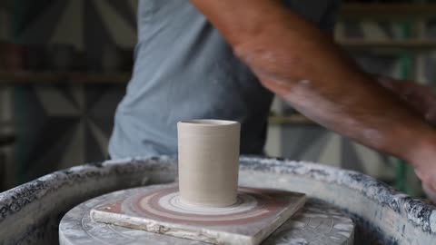 The Crackle Technique - How to create this AMAZING finish!