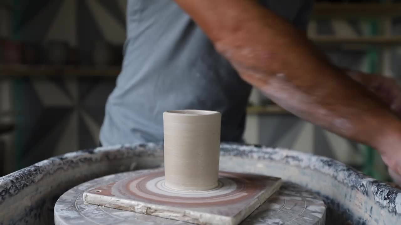 The Crackle Technique - How to create this AMAZING finish!