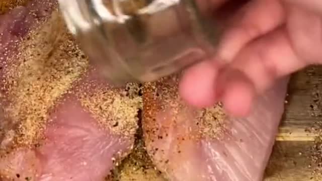 You have to have try these garlic and herb crispy
