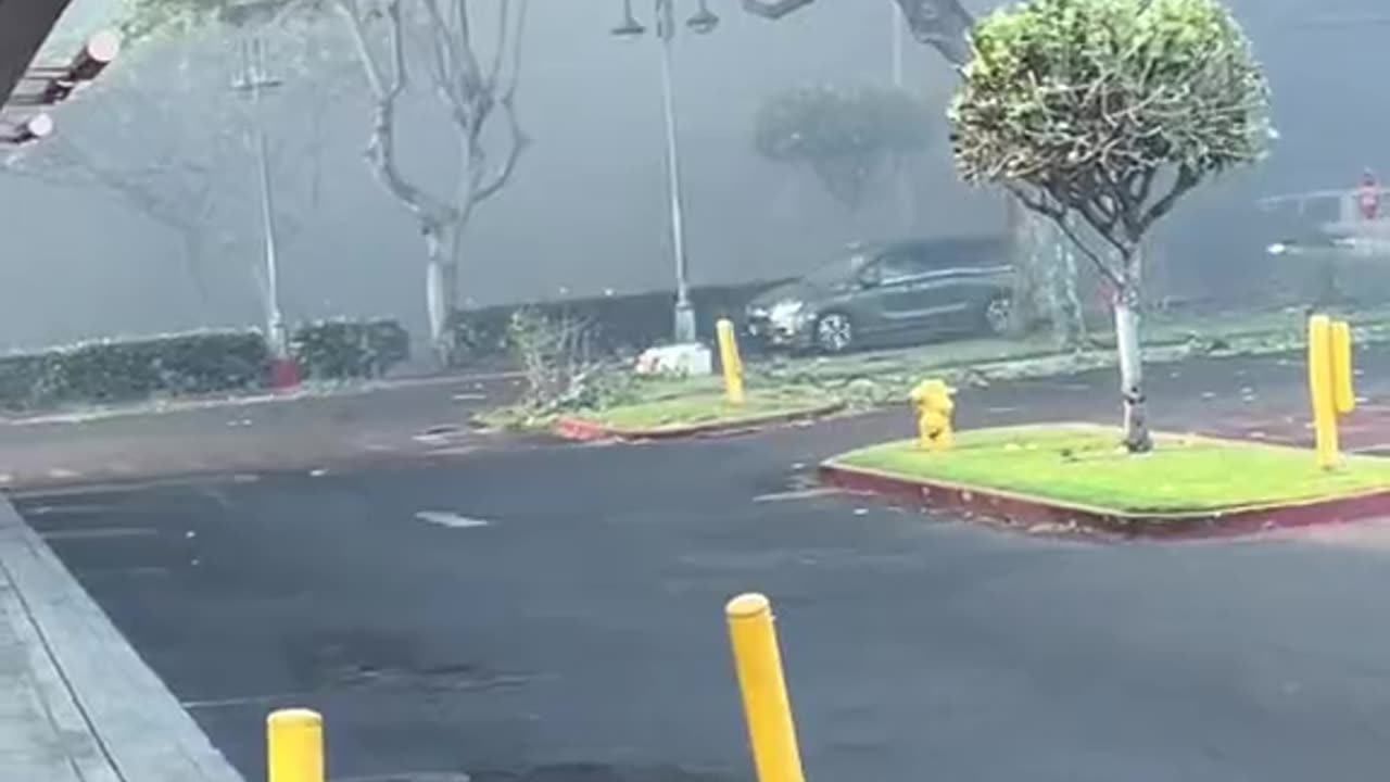 Maui Fires - One Minute