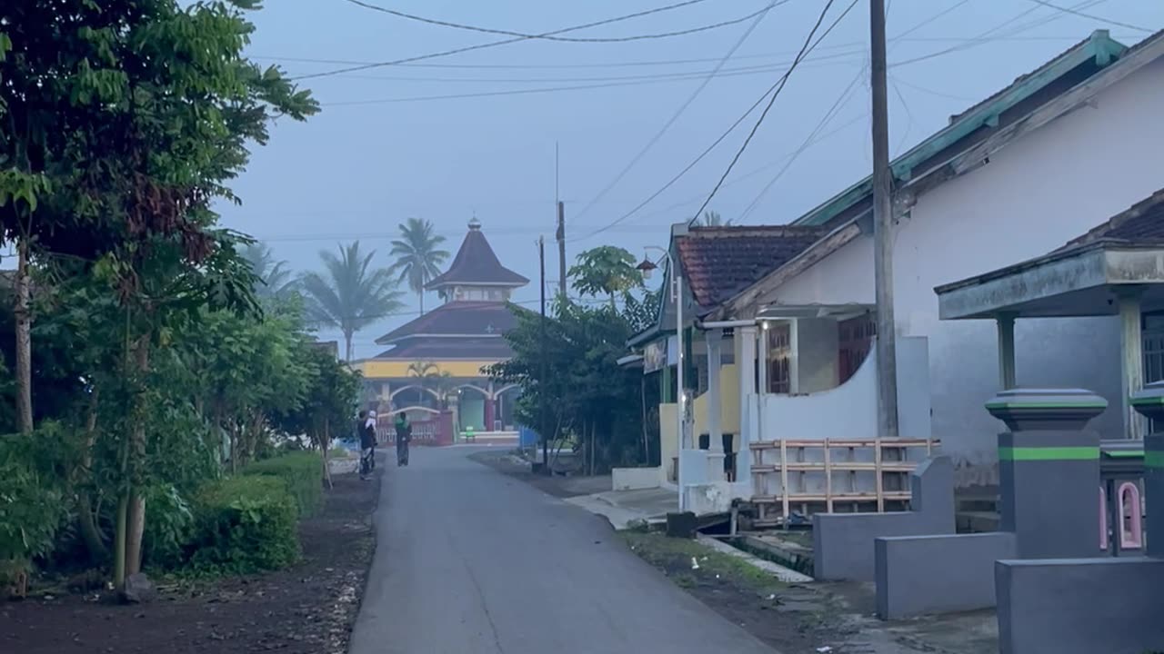 Suasana pagi lebaran