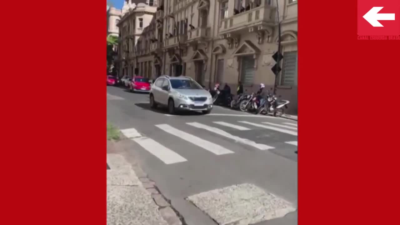 Bolsonarista Municipal Guard shoots protesters Against the Minister of Education of Porto Alegre