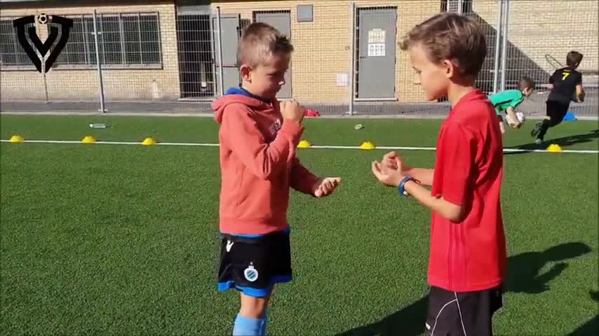 FUN FOOTBALL GAME TRAINING - EXERCISE