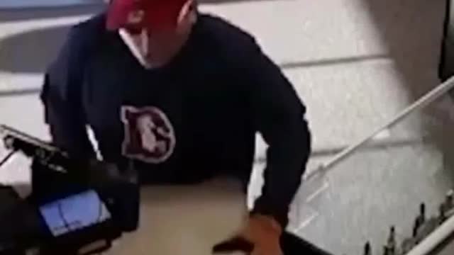Funny Robbery Fails, Dumb Criminals Failing At Life