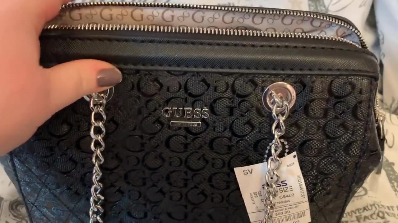 Review & What fits in the Guess Ansel Bag from Ross