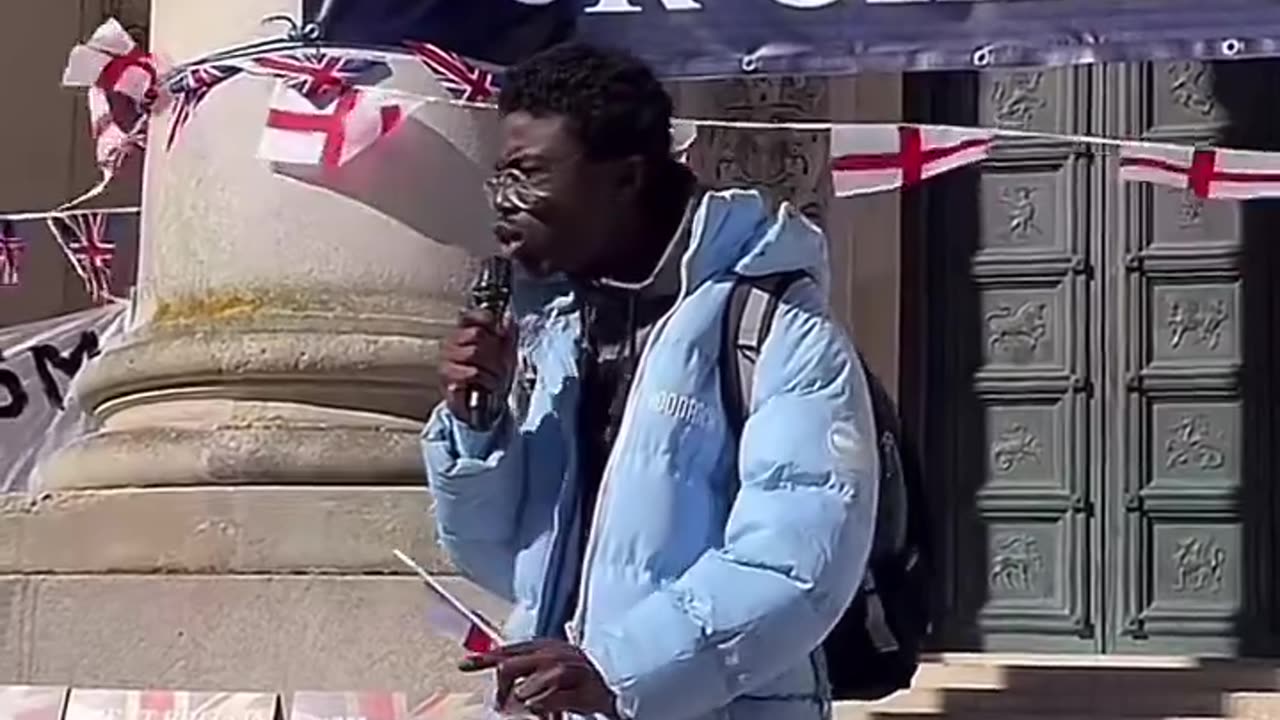 🚨NEW: Educated young black man in Portsmouth tells public the British are not