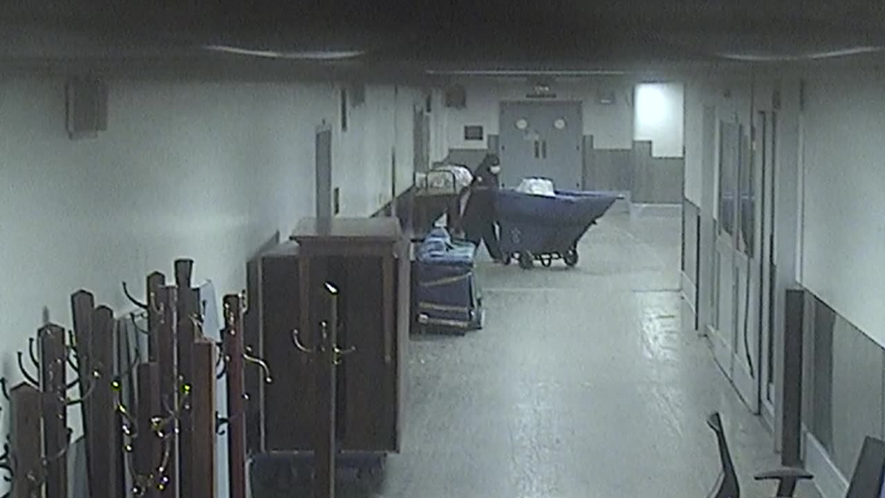 6096RHOBSBLoadingDockHallway_2021-01-05_20h06min28s150ms.mp4