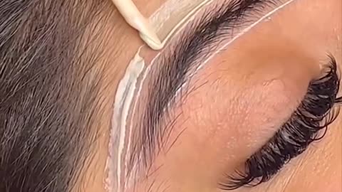 Eye brow