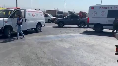 IDF soldiers are checking for additional Jordanian drivers at the Allenby crossing.