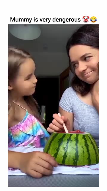 Funny moments with mom ❤️