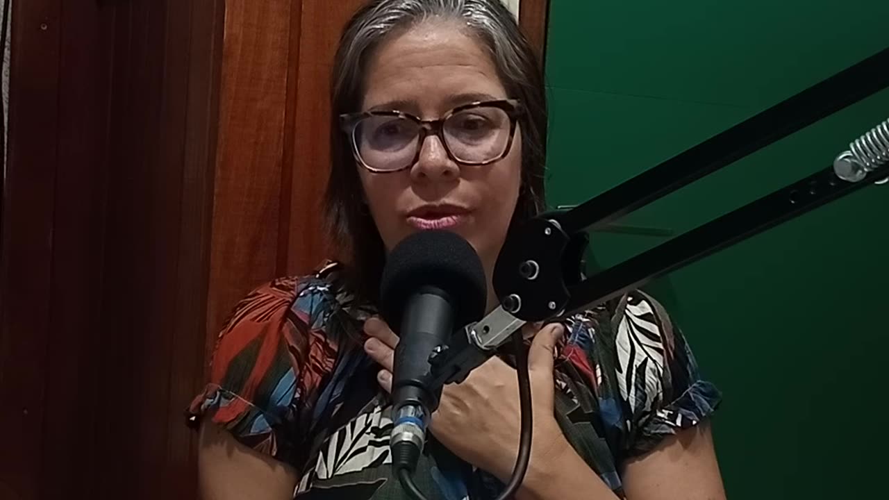 Psicóloga Adriana fala influencia do psicológico no corpo