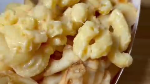 Have you tried these buffalo mac fries