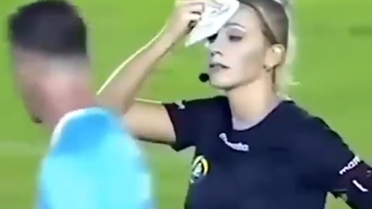 Football Female Referee Got Swag