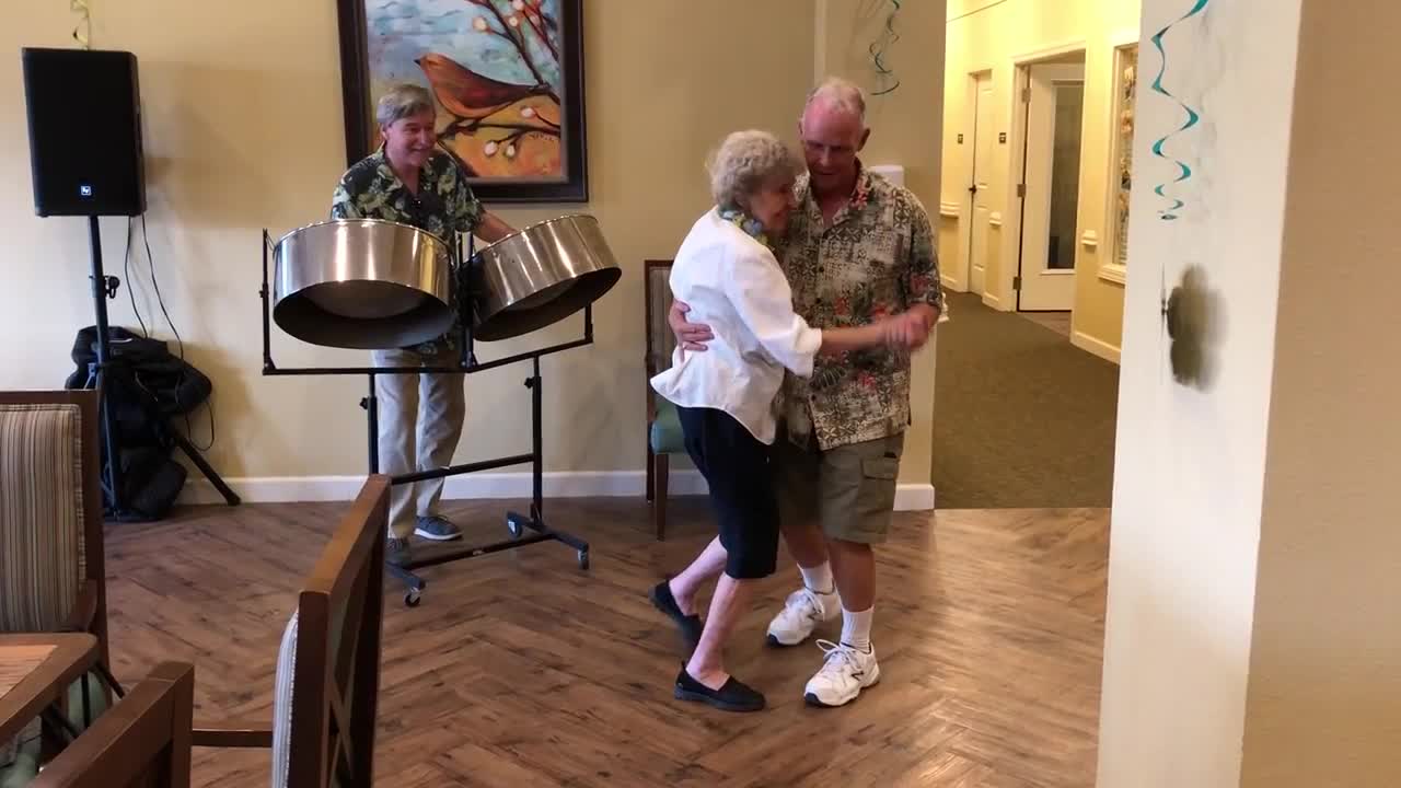 Steel Drum Luau Dancing