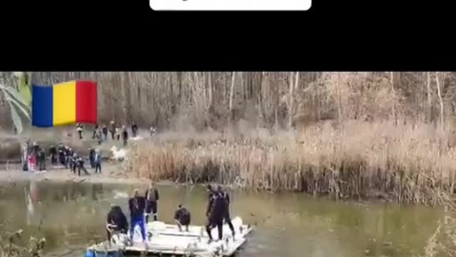 ΟΥΚΡΑΝΟΙ ΦΕΥΓΟΥΝ ΝΑ ΓΛΙΤΩΣΟΥΝ ΑΠΟ ΤΗΝ ΕΠΙΣΤΡΑΤΕΥΣΗ 15/7