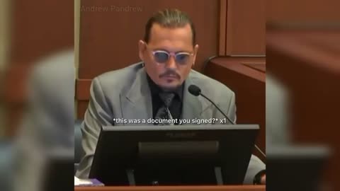 Johny Depp destroyed Amber Heard's lawyer 😂🤯