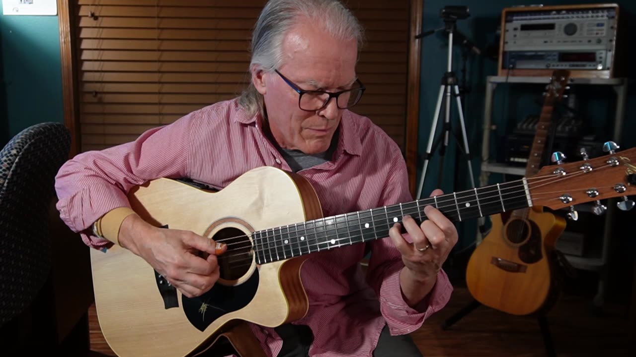 Capricho Catalan - acoustic guitar - Mark Hamre