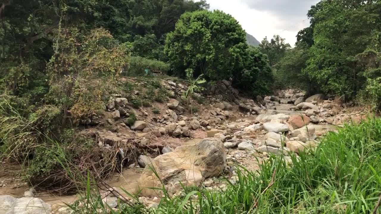 El Salado, vía Piedecuesta - Pescadero