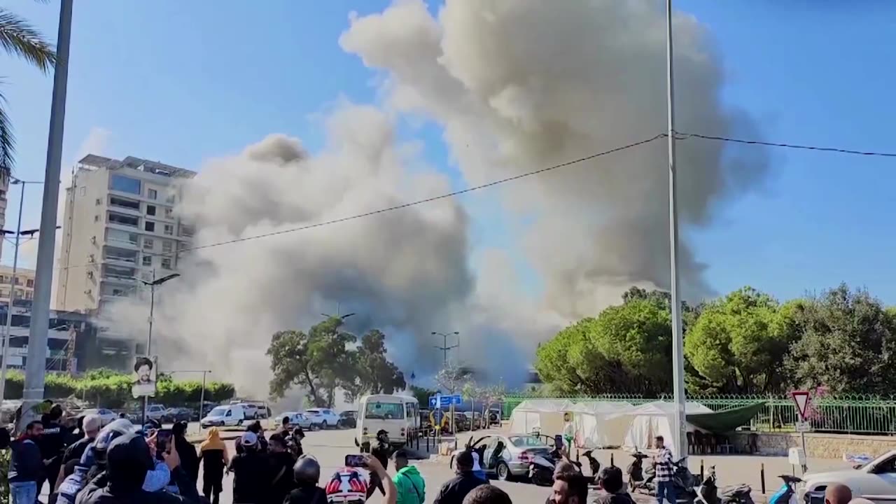 Israeli strike flattens a Beirut building to the ground