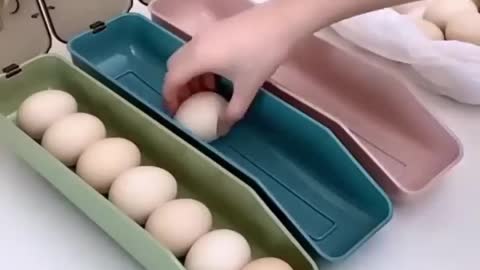 Rolling Egg Box