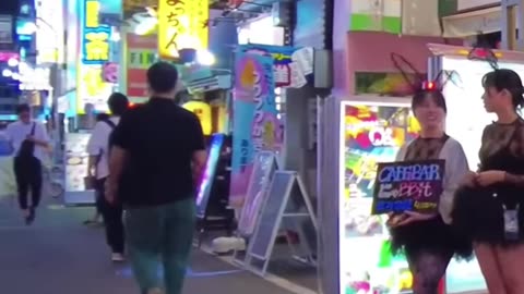 Shinjuku Tokyo ⛩️ Walking Through Tokyo (東京4k)
