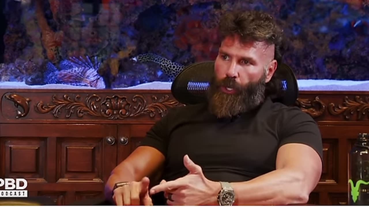 "A F*cking Parasite" - Dan Bilzerian!! Dan is 💯!!!