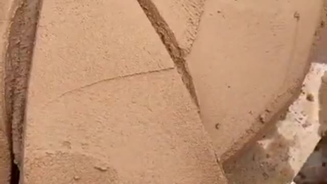 Mud cake