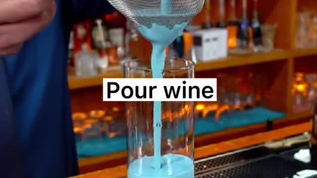 This blue cocktail is so pretty