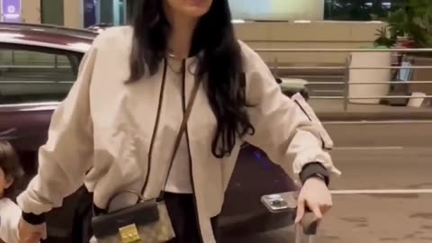 Natasa Stankovic Spotted with Agastya Pandya at the Airport