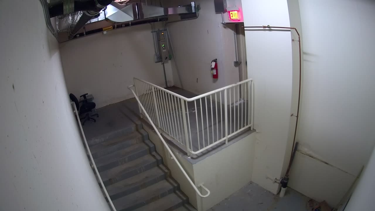 3257LHOBBAB250EGeneratorRoom_2021-01-06_19h00min03s823ms.mp4