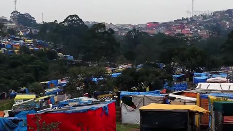 Haddad não entrega nem metade do prometido em habitação, Movimentos sociais cresceram durante a gestão Haddad e ocupações se espalharam pela cidade.