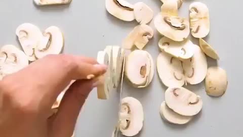 Lifehack do you like mushrooms? Then like to cut them up too.