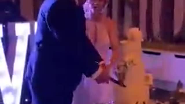 Hubby Mocked for Cutting Wedding Cake 'Like Kebab'_batch