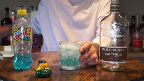 Gerry Collinwood - Dr McGillicuddy's Raw Vanilla Liqueur & Mtn Dew Infinite Swirl Pineapple Berry