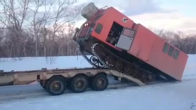 How to Mount a Trailer in Russia