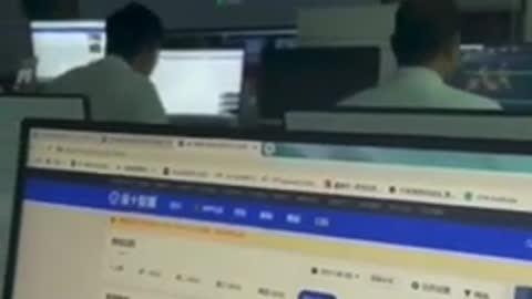 Chinese Whales Dumping Bitcoin on Video